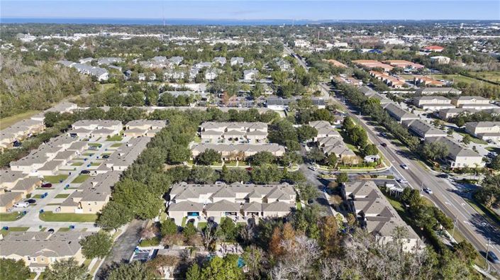 Image No.35-4 Bed Townhouse for sale