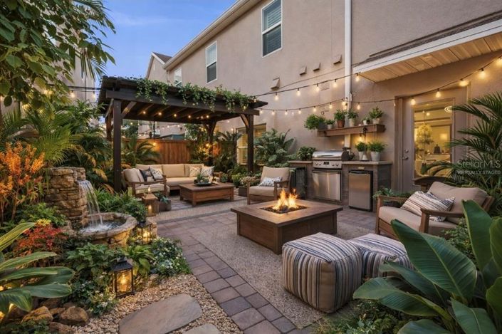 Image No.22-3 Bed Townhouse for sale