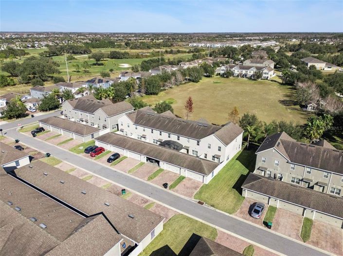 Image No.51-3 Bed Townhouse for sale