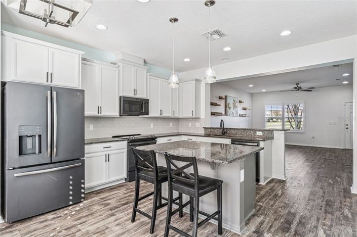 Image No.7-3 Bed Townhouse for sale