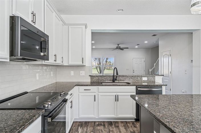 Image No.9-3 Bed Townhouse for sale