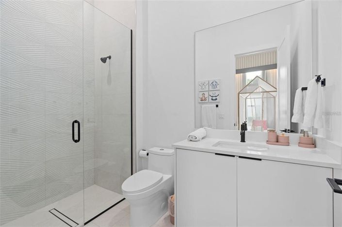 Image No.40-6 Bed House for sale