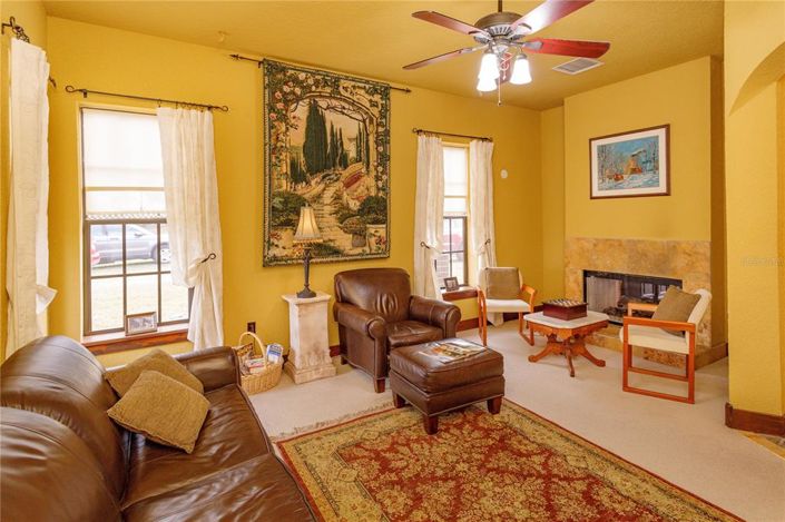 Image No.18-3 Bed House for sale