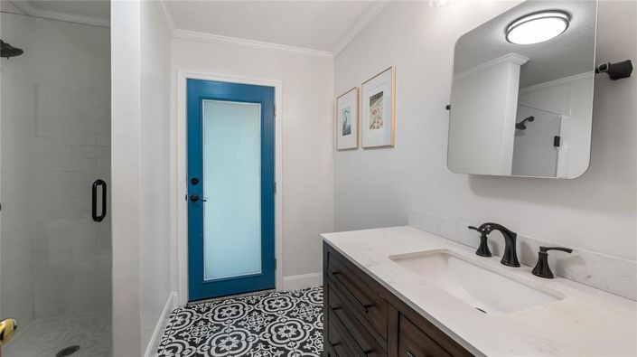 Image No.12-5 Bed House for sale