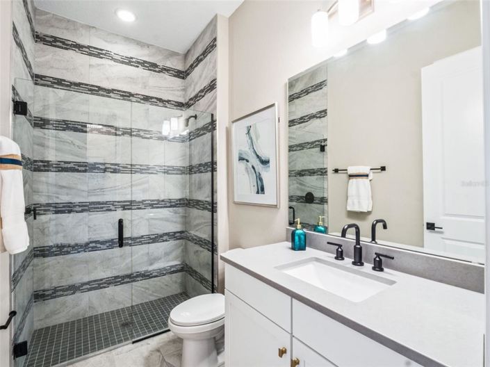 Image No.19-5 Bed House for sale