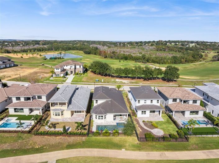 Image No.40-5 Bed House for sale