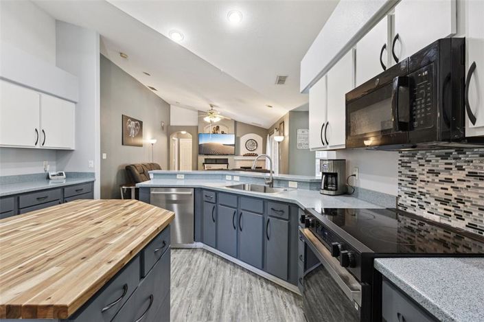 Image No.11-4 Bed House for sale