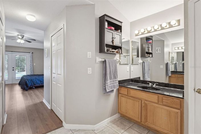 Image No.21-4 Bed House for sale