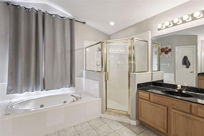 Image No.22-4 Bed House for sale