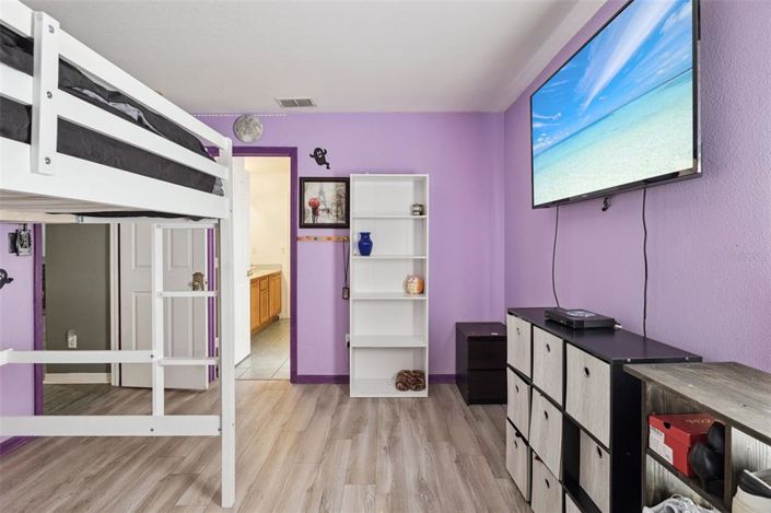 Image No.23-4 Bed House for sale