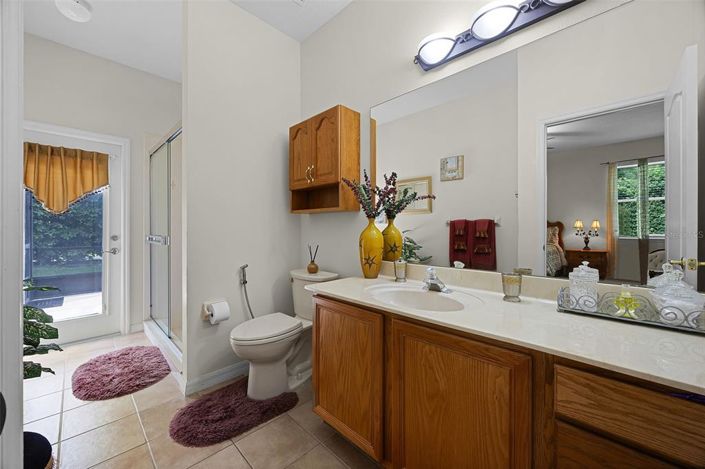 Image No.18-4 Bed House for sale