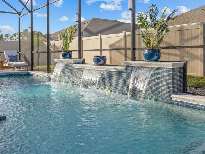 Image No.3-5 Bed House for sale