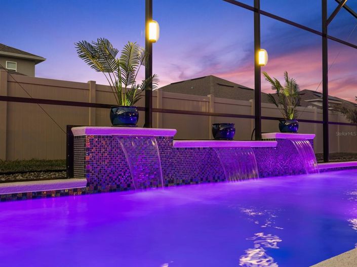 Image No.52-5 Bed House for sale