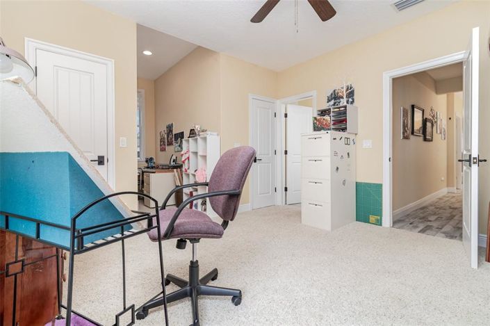 Image No.26-5 Bed House for sale