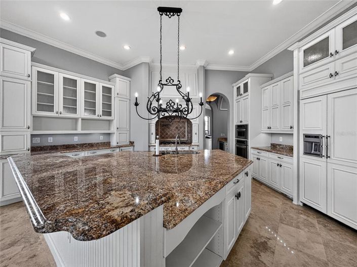 Image No.12-4 Bed House for sale