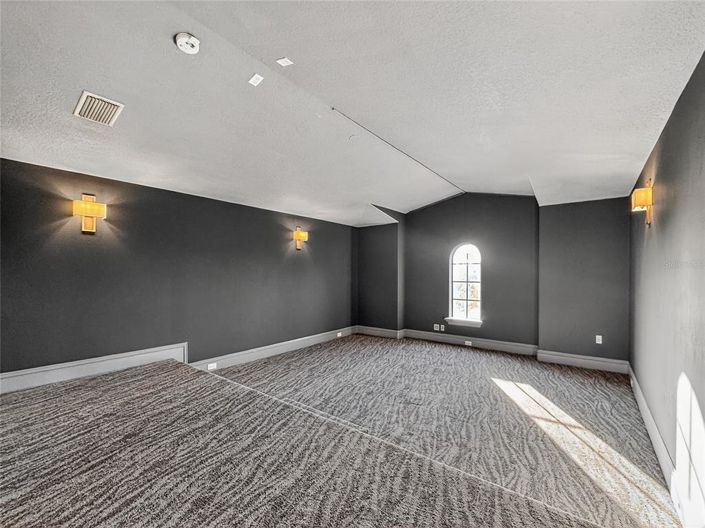 Image No.21-4 Bed House for sale