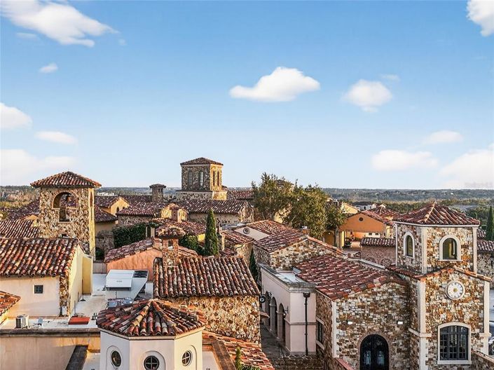 Image No.42-4 Bed House for sale