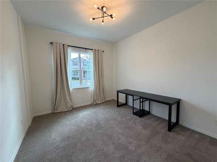 Image No.12-4 Bed House for sale