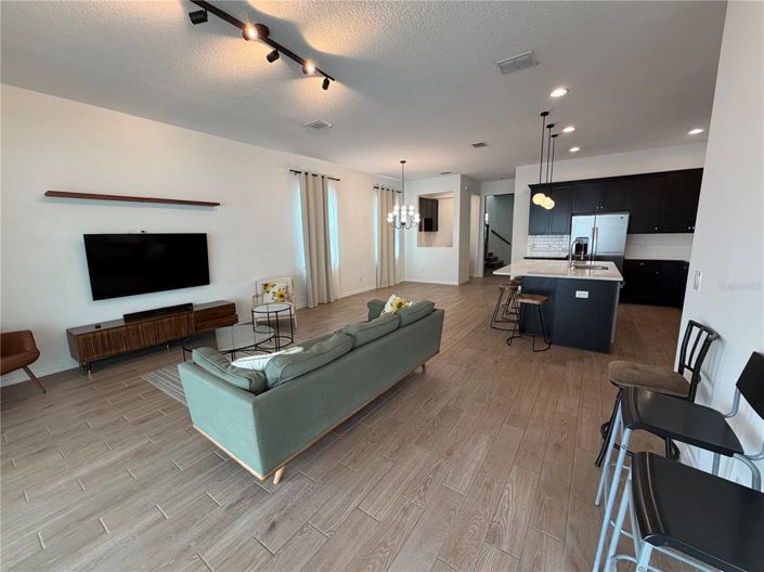 Image No.23-4 Bed House for sale