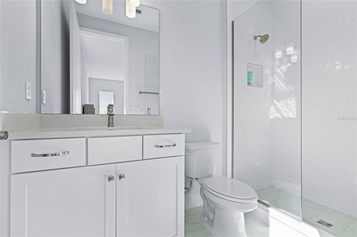 Image No.21-4 Bed House for sale