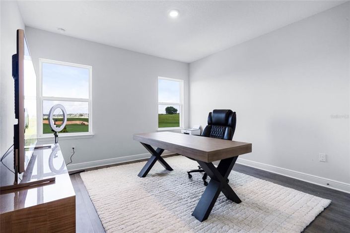 Image No.24-4 Bed House for sale