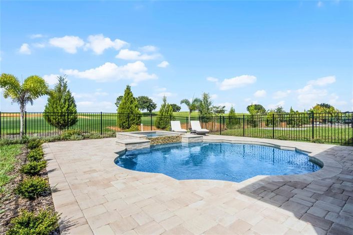 Image No.33-4 Bed House for sale