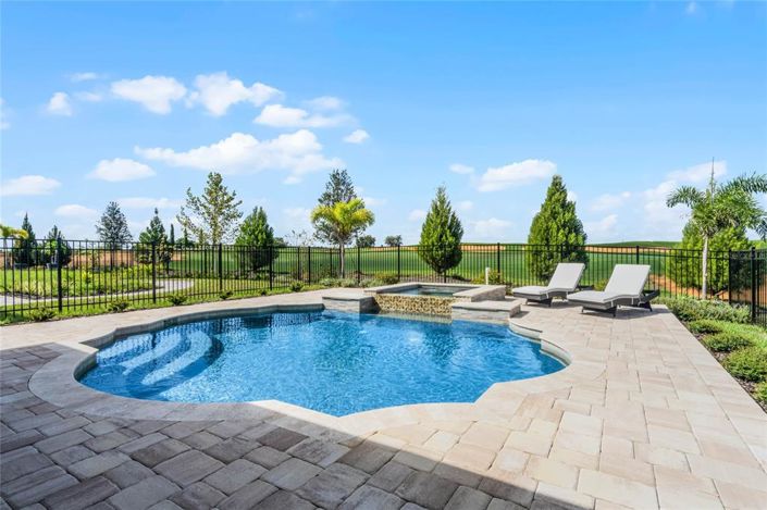 Image No.34-4 Bed House for sale