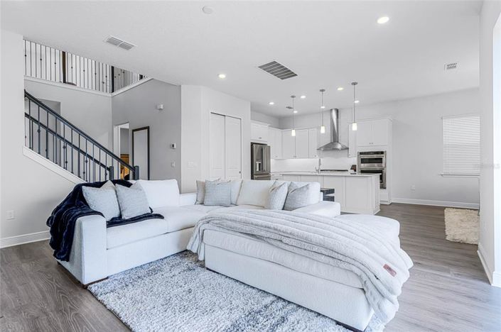 Image No.5-4 Bed House for sale