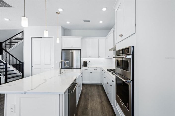 Image No.9-4 Bed House for sale