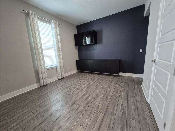 Image No.13-4 Bed House for sale