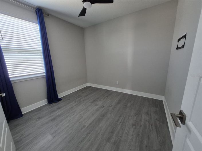 Image No.24-4 Bed House for sale