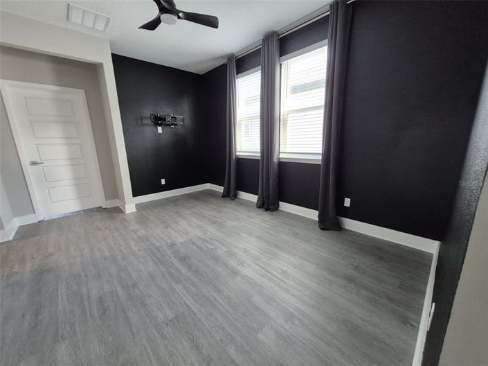 Image No.27-4 Bed House for sale