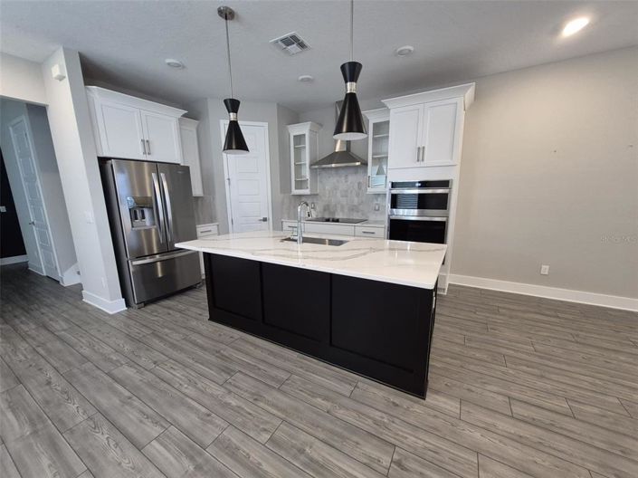 Image No.9-4 Bed House for sale