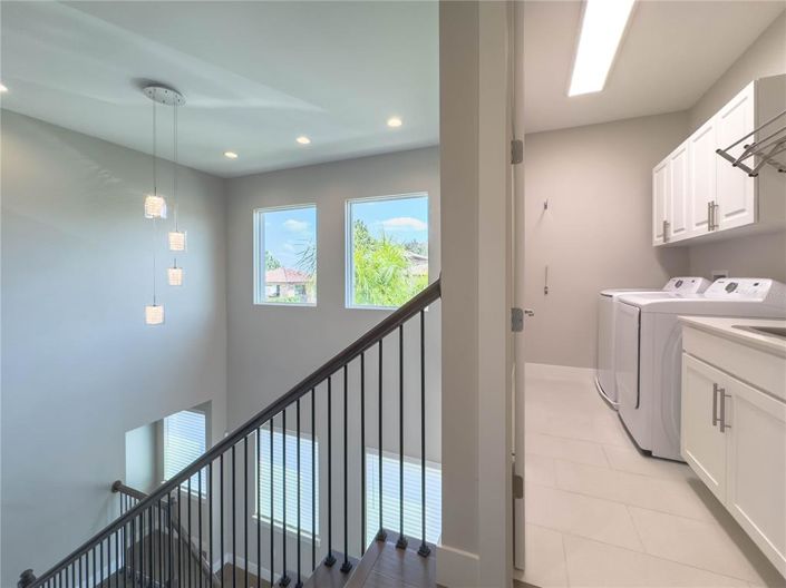 Image No.25-4 Bed House for sale