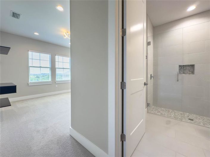 Image No.45-4 Bed House for sale