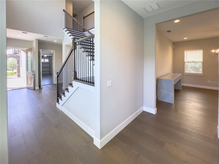 Image No.9-4 Bed House for sale