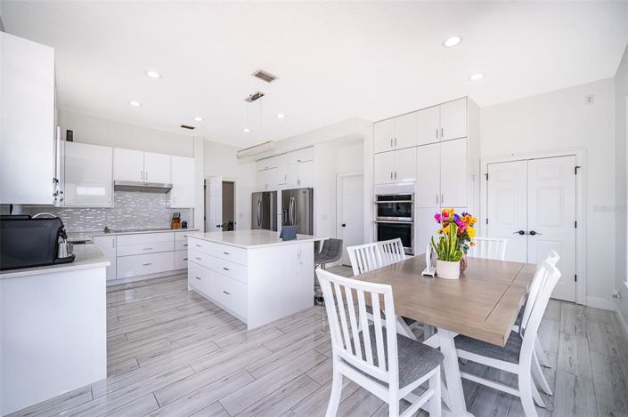 Image No.21-5 Bed House for sale