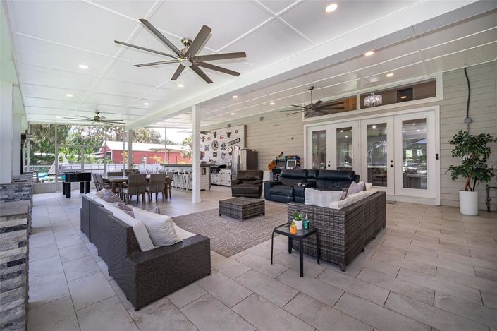 Image No.32-5 Bed House for sale