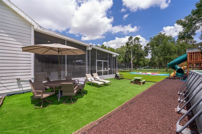 Image No.34-5 Bed House for sale