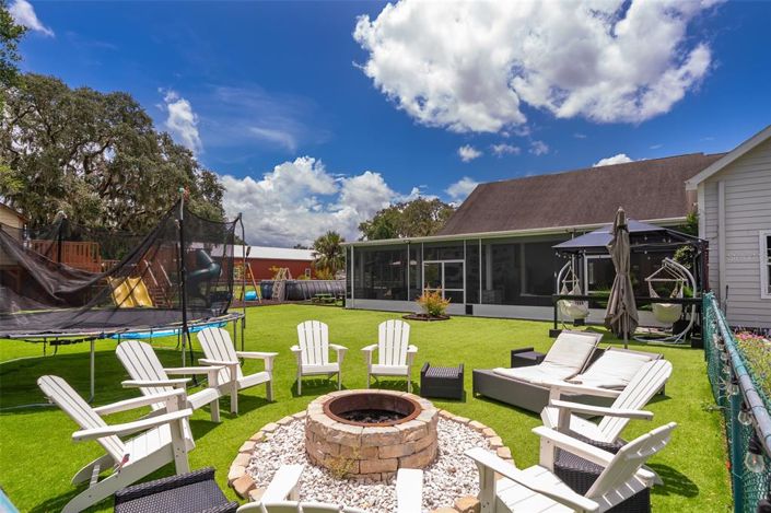 Image No.37-5 Bed House for sale