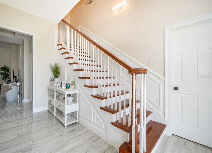 Image No.4-5 Bed House for sale