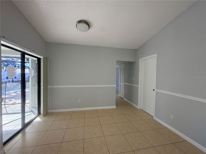 Image No.23-4 Bed House for sale