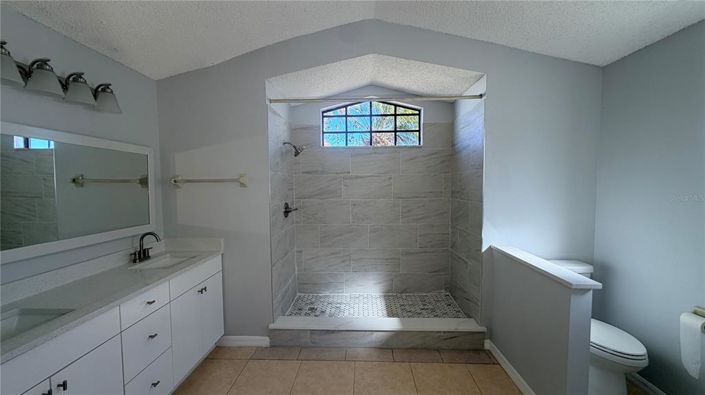 Image No.34-4 Bed House for sale