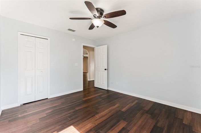 Image No.26-4 Bed House for sale