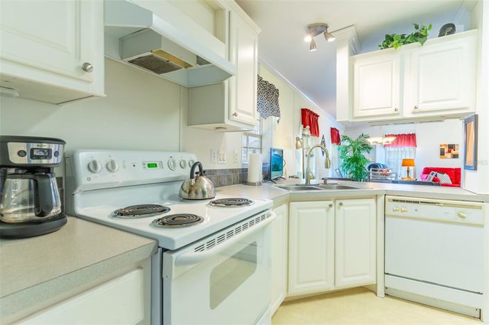 Image No.7-2 Bed House for sale