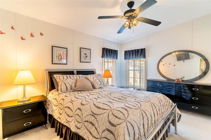 Image No.8-2 Bed House for sale