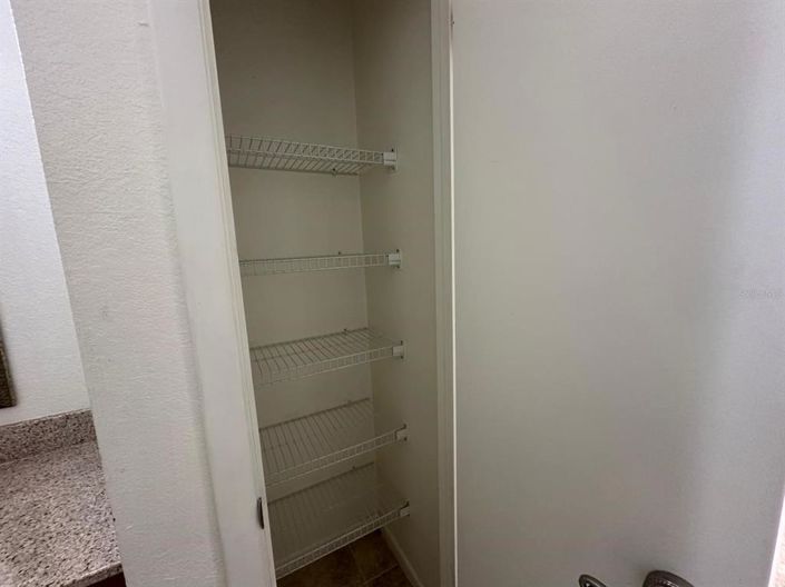 Image No.14-Appartement de 2 chambres à vendre à Saint John