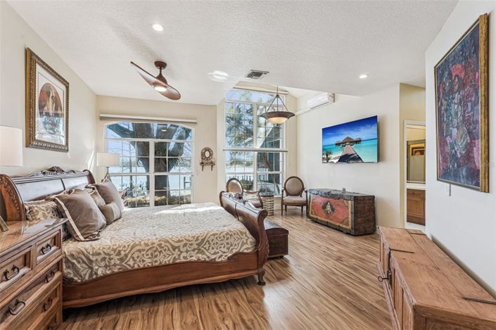 Image No.18-Maison de ville de 2 chambres à vendre à Saint John