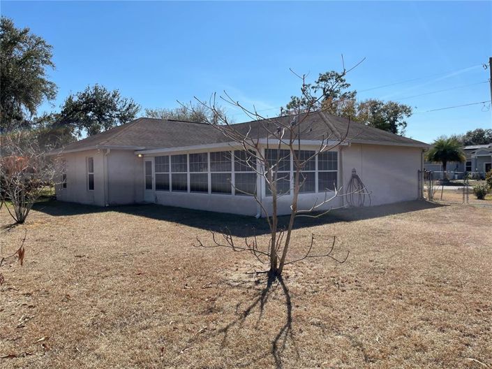 Image No.14-3 Bed House for sale