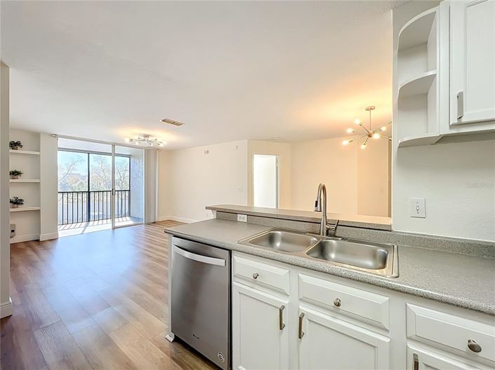 Image No.11-Appartement de 2 chambres à vendre à Saint John